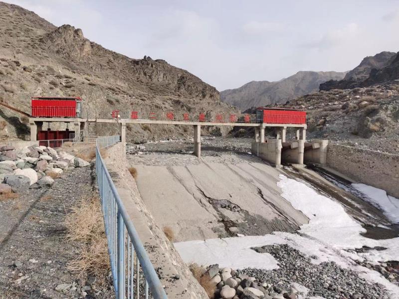 河南省水利勘測(cè)有限公司專家赴新疆生產(chǎn)建設(shè)兵團(tuán)第十三師開展水庫(kù)水閘安全鑒定工作 河南省水利勘測(cè)有限公司專家赴新疆生產(chǎn)建設(shè)兵團(tuán)第十三師開展水庫(kù)水閘安全鑒定工作